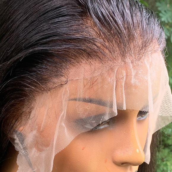 Luxury 28’ 360 custom lace wig - Picture 3 of 7